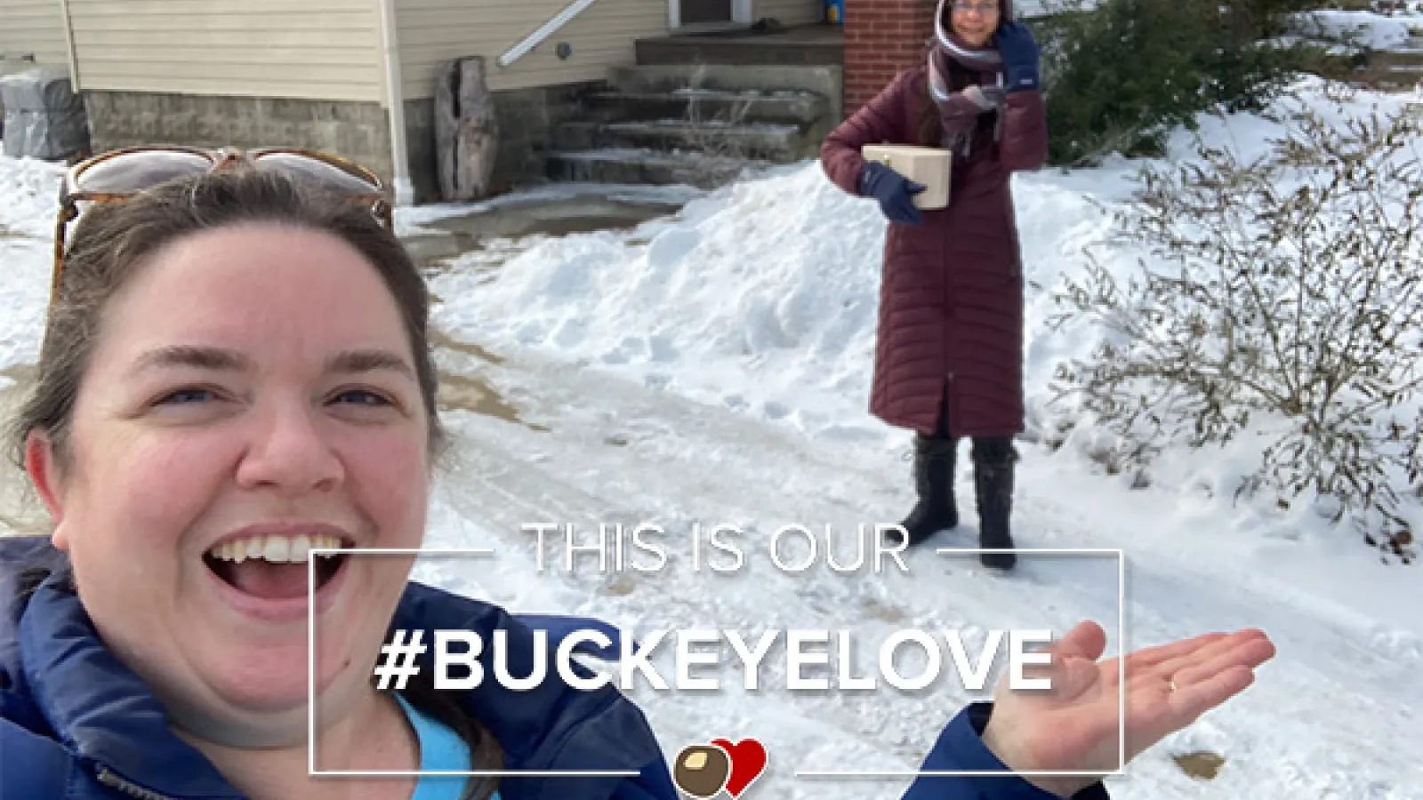 Amy Schmidt delivers notes to Dr. Karen Eliot