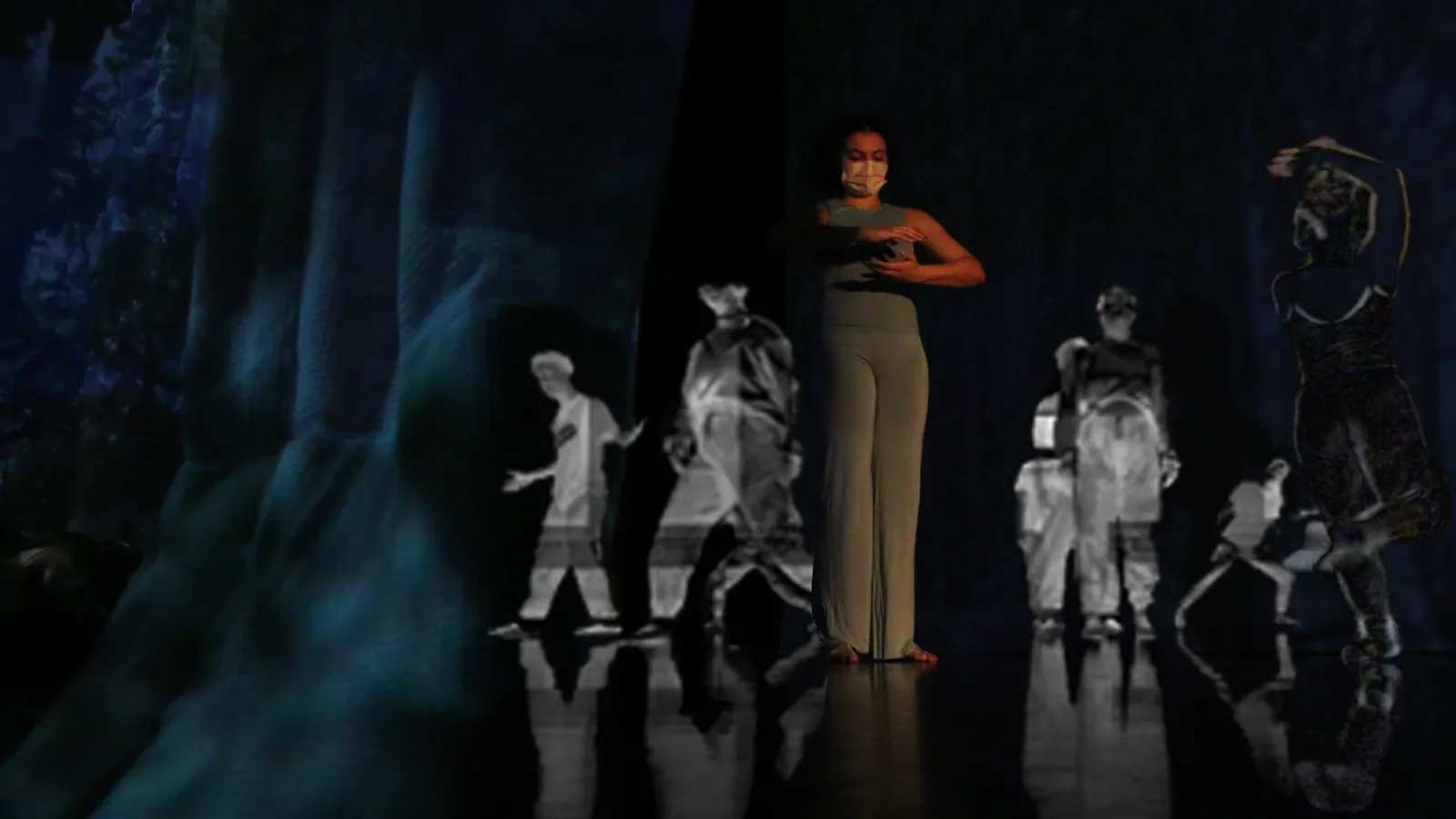 BFA students performing in Motion Lab