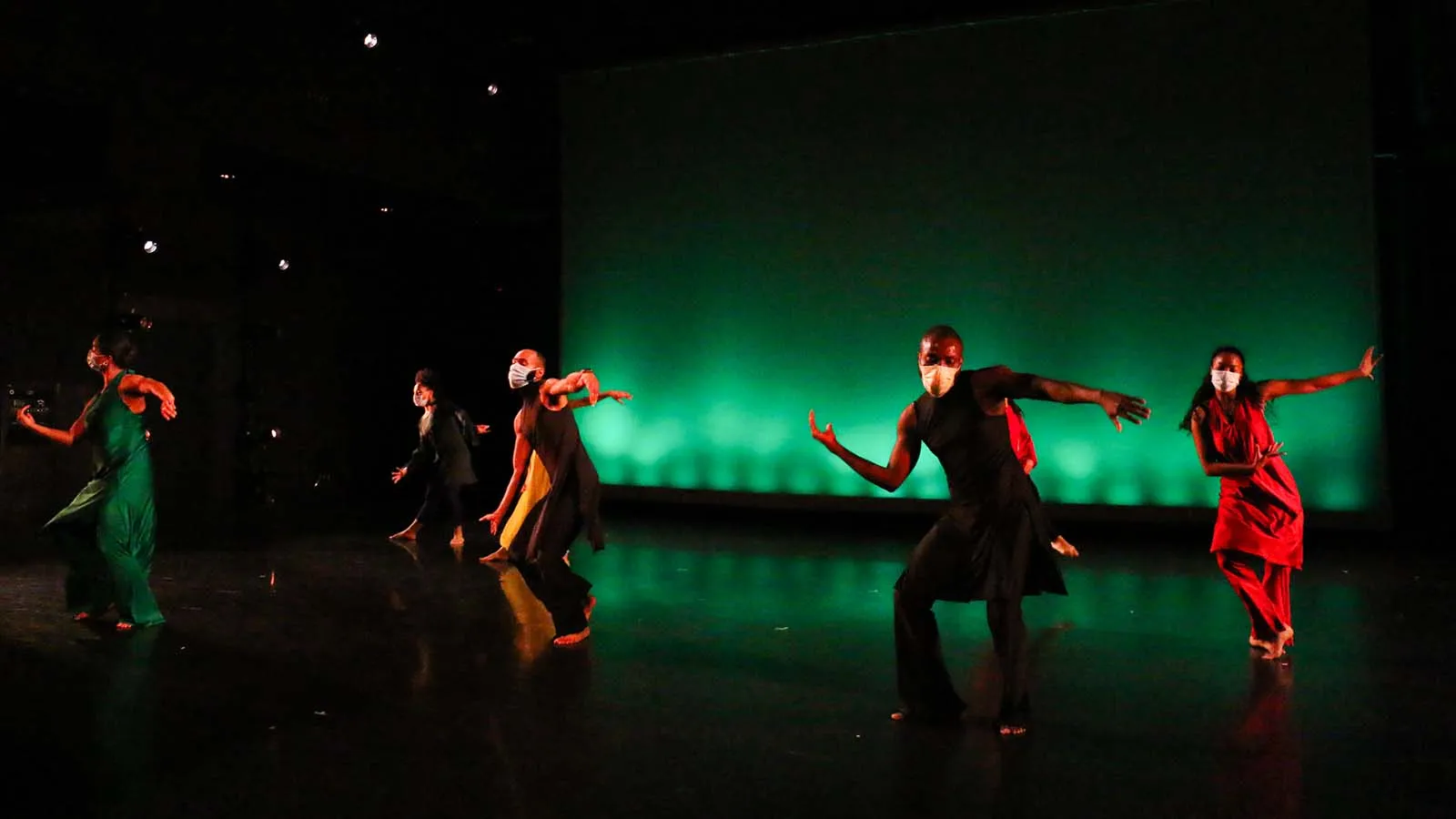 Dancers in theatre