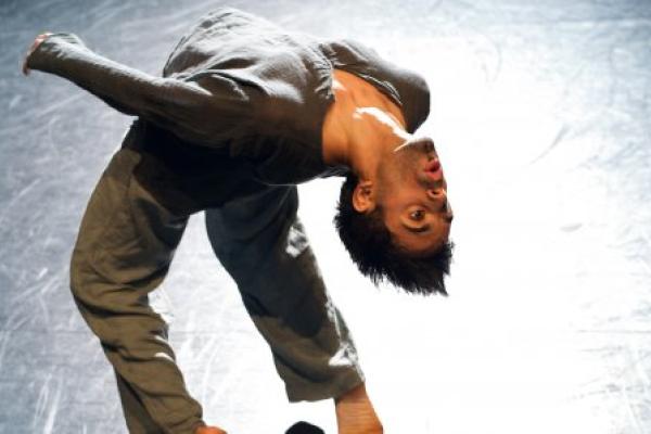 Aakash Odedra photo